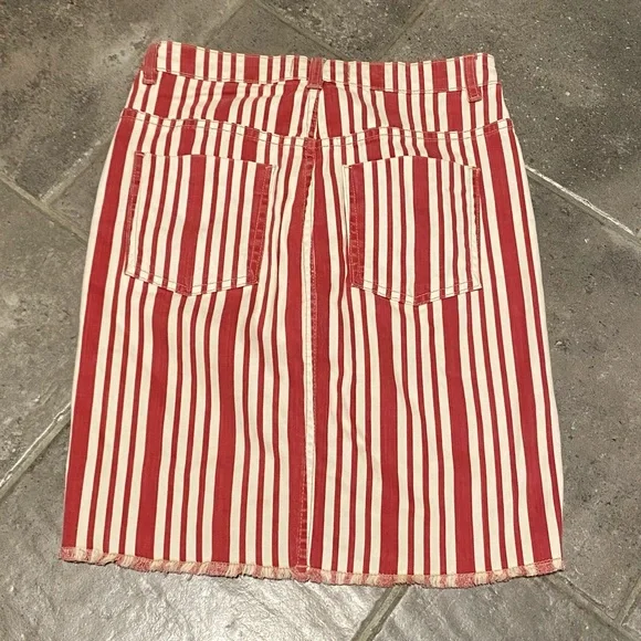Free People Red Stripe Mini Denim Pencil Skirt Raw Hem Front Slit Western SZ 27 - Picture 6 of 6